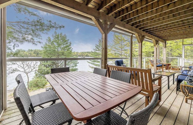 Muskoka Lakeshore Cottage Bliss - Photo 69