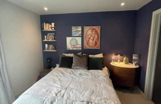 Photo 1 - Sleek & Spacious 2BD Flat - Clapham