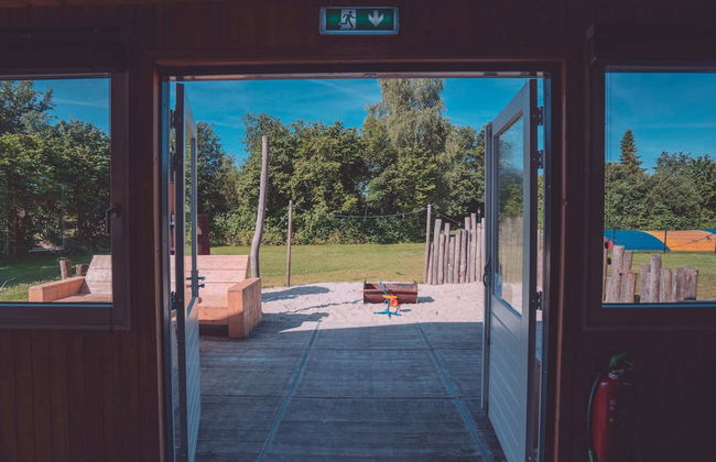 Group Stay in Eigen Wijze Near Playing Field - Foto 14