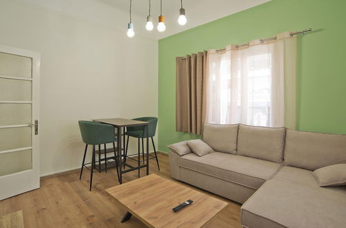 Foto 12 - Aristea in Athens With 2 Bedrooms and 1 Bathrooms