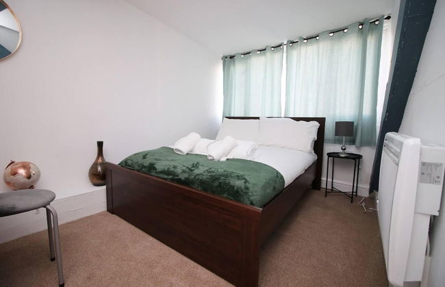 4 Bed Flat - Sleeps 4 - Parking - Wifi - Foto 2