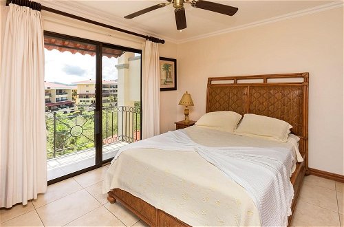 Foto 6 - Luxury 4th-floor Suite With Pool and Endless Ocean Views