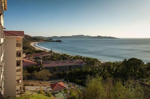 Photo 37 - Luxury 4th-floor Suite With Pool and Endless Ocean Views