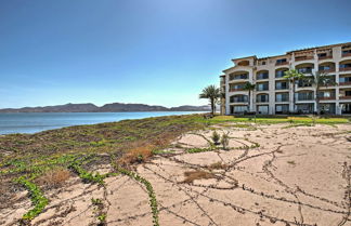 Photo 2 - Paraiso del Mar Resort Condo: Water Taxi to La Paz