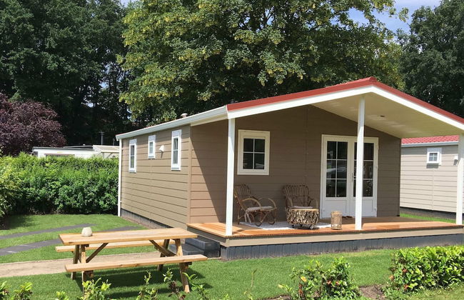 Bungalow With a Terrace at Bedafse Bergen - Foto 17