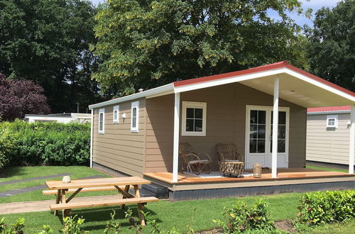 Photo 1 - Bungalow With a Terrace at Bedafse Bergen