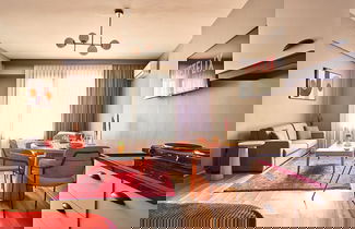 Photo 40 - TAKS-INN Suites