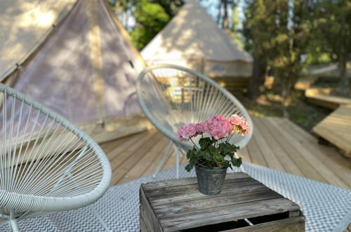 Foto 11 - Tent Romantica, a b&b in a Luxury Glamping Style