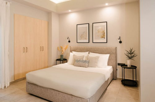 Photo 3 - Phaedrus Living: City Center Zenonos Suite