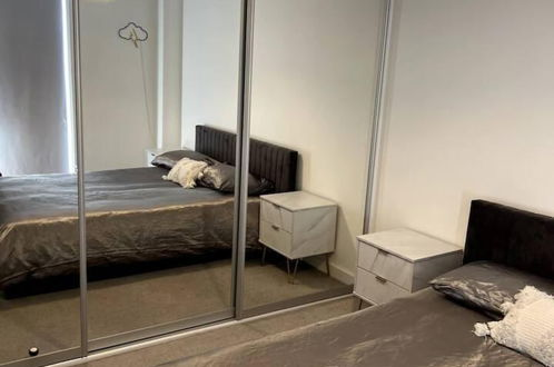 Foto 4 - One Bedroom Luxury Flat in City Center