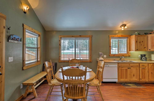 Photo 6 - Hungry Horse Cabin: Deck, Fire Pit, Near Glacier