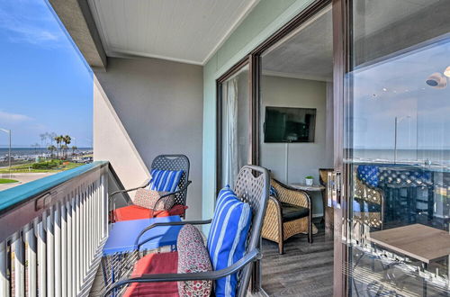 Photo 7 - Charming Casa Del Mar Condo w/ Ocean Views