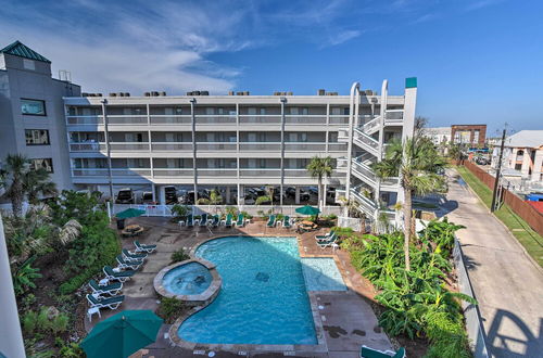 Photo 19 - Charming Casa Del Mar Condo w/ Ocean Views