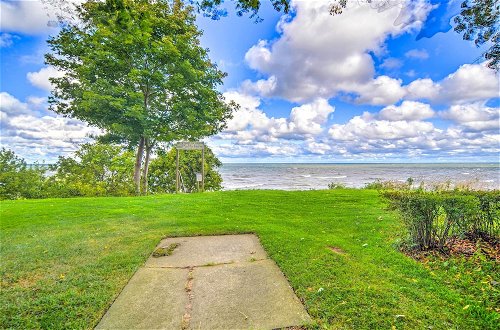 Foto 32 - Private Waterfront Lake Erie Home W/bbq Patio