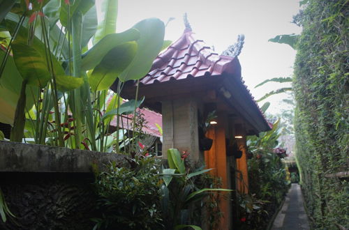 Photo 25 - Prayatna Villas