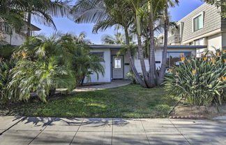 Photo 2 - Tropical Home - 200-yard Walk to Beach Entrance