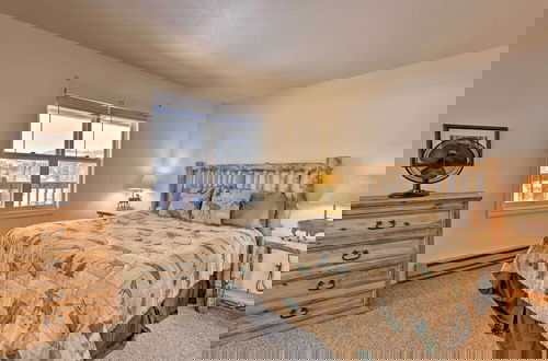 Foto 16 - Cozy Grand Lake Retreat: Fireplace & Stream Access