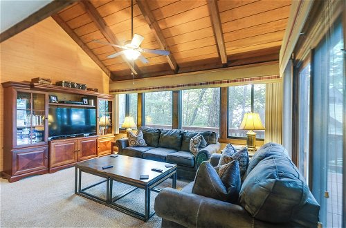 Photo 19 - Wintergreen Home w/ Hot Tub, Deck & Mountain Views