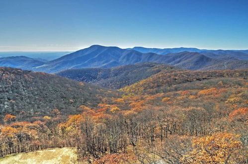 Photo 3 - Wintergreen Home w/ Hot Tub, Deck & Mountain Views