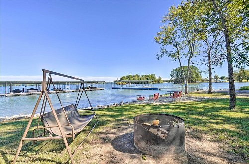 Photo 25 - Spring City Home: Lakefront Boating Getaway