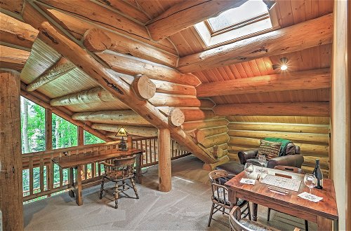 Foto 9 - Ski-in/ski-out Telluride Home w/ Deck & Hot Tub