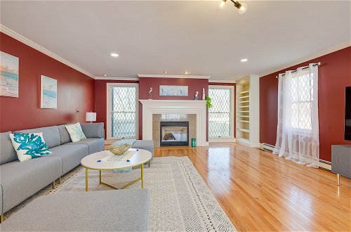 Foto 9 - Spacious Vacation Rental in the Cape Cod Area
