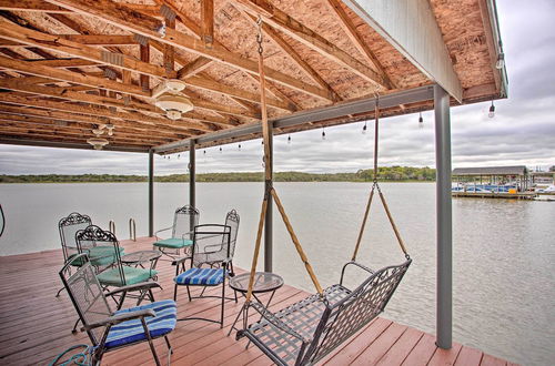 Photo 7 - Cedar Creek Lake Home: Private Boat Dock, Fire Pit