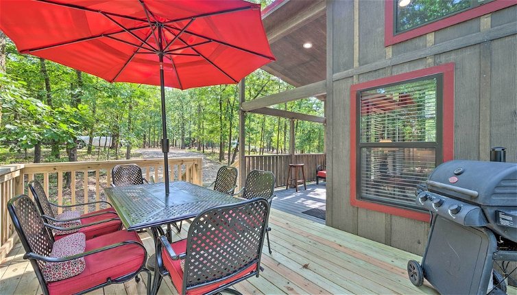 Foto 1 - Woodland Tiny Home w/ Fire Pit - 4 Miles to Lake