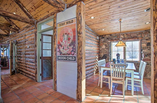 Photo 7 - Luxury Log Cabin < 15 Mi to Downtown Moab