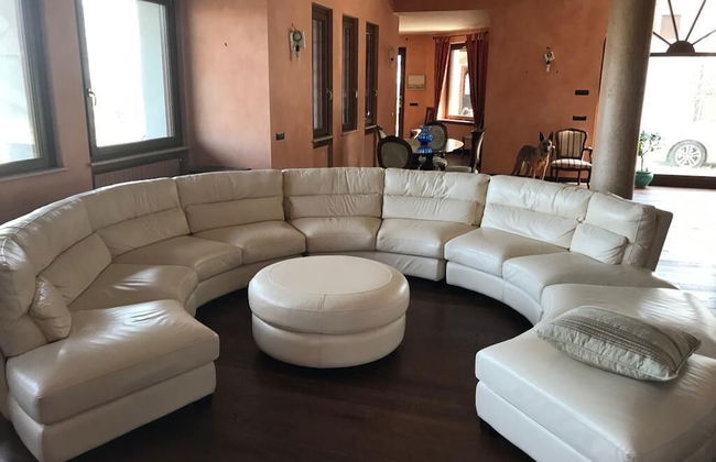 Remarkable 6 Bedrooms Villapiemonte With Land - Foto 10