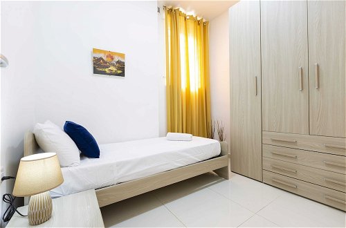 Photo 4 - Brand new Apartment in Sliema, 2 min by the Sea-hosted by Sweetstay