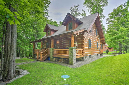 Photo 1 - Lake Wallenpaupack Cabin w/ Shared Pool