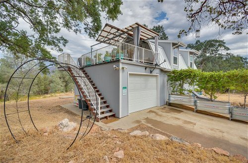 Photo 4 - Mariposa Home W/furnished Patio & Sierra Mtn Views