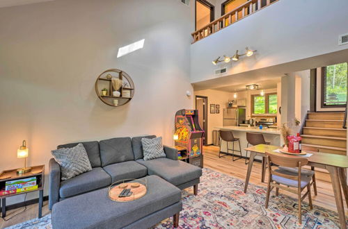 Photo 16 - Family-friendly Galena Townhome w/ Community Pools