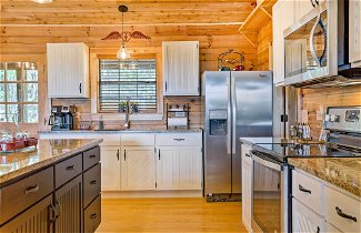 Photo 3 - Cozy New Braunfels Family Cabin w/ Porch & Views