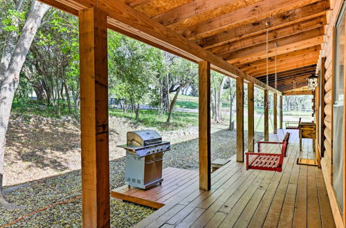 Photo 18 - Cozy New Braunfels Family Cabin w/ Porch & Views