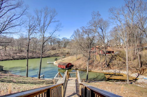 Photo 11 - Waterfront Florence Home w/ Private Dock