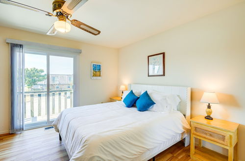 Photo 2 - Kitty Hawk Vacation Rental: 1 Mi to Beaches