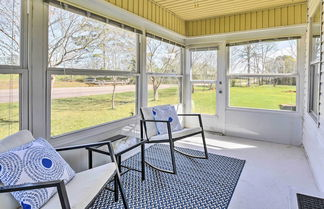 Foto 1 - Peaceful Southern Countryside Escape w/ Porch