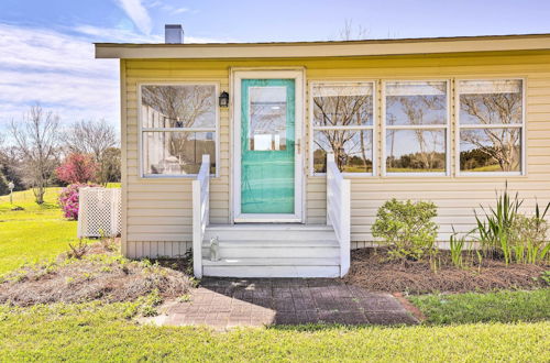 Photo 12 - Peaceful Southern Countryside Escape w/ Porch