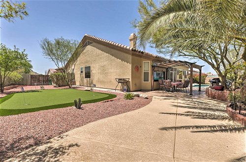 Foto 6 - Sun-drenched Home w/ Private Pool in Goodyear