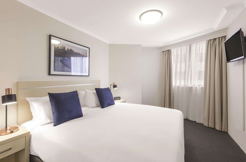 Photo 32 - Oaks Sydney Castlereagh Suites