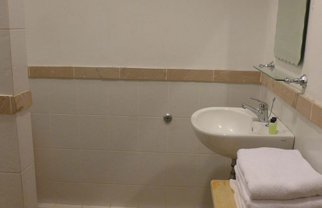 Wesberly Apartments - Photo 40
