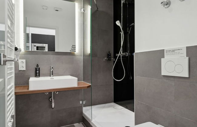 Limehome Munich Fritz-Erler Str. - Foto 53