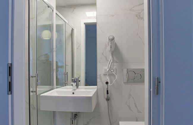 River View Residence by Charles Bridge - Photo 35