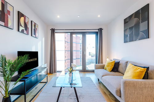 Photo 18 - Remarkable 2-bed Apartment in Birmingham