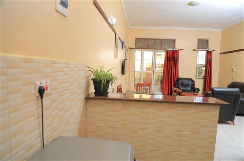 Photo 17 - Lovely 2-bed Apartment in Kampala