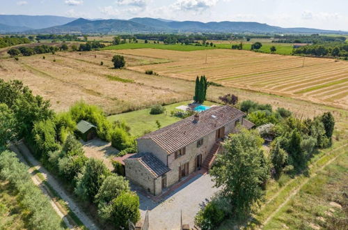 Photo 58 - Beautiful 5-bed Villa in Cortona, Private Pool