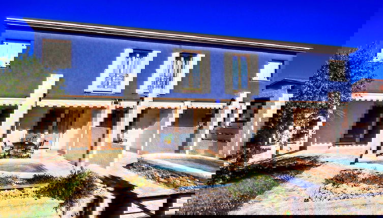 Foto 1 - Villa in Banjole Near Crystal Clear Sea