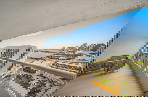 Foto 4 - City Vibes Ocean View Next to Art Basel